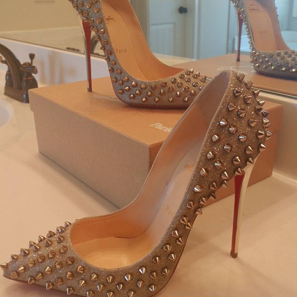 Christian Louboutin Follies-New
